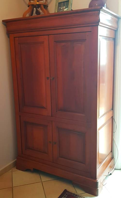 Vends meuble en merisier massif style Louis Philippe