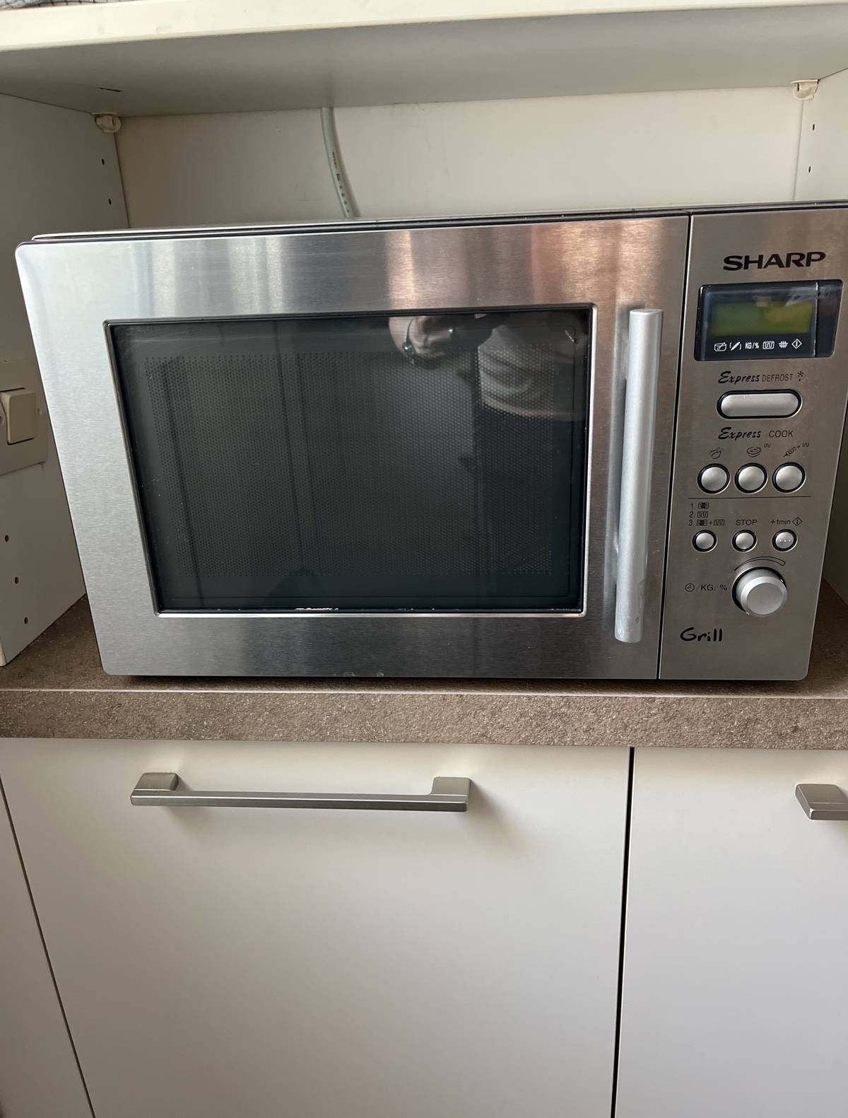 Vends four micro ondes
