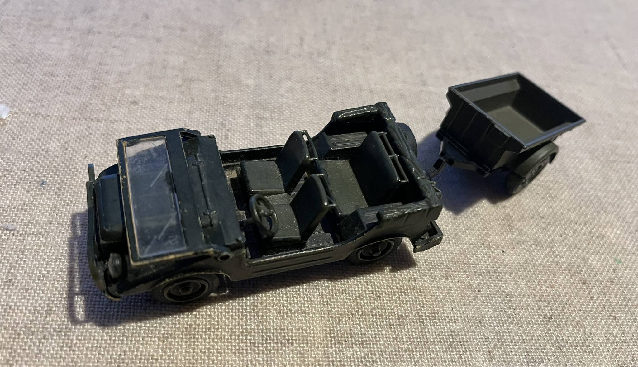 Vends miniature auto militaire Solido France Jeep Mercedes Auto Union ref 212