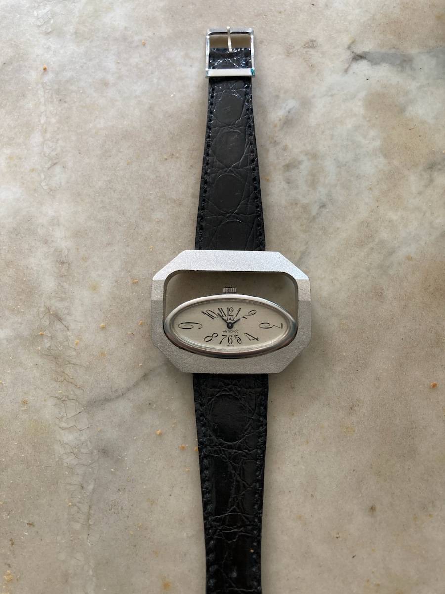 Vends montre JAZ ancienne