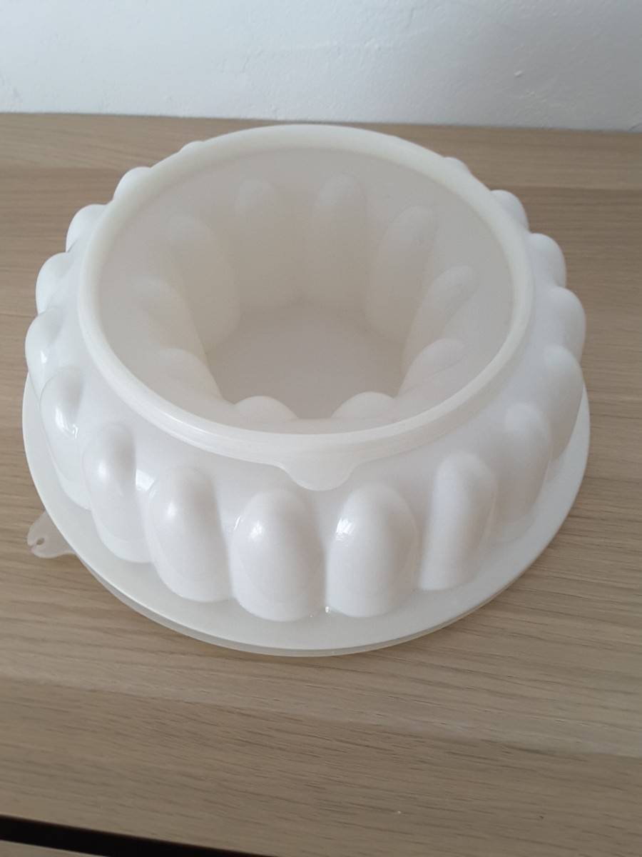 Grand Moule à Charlotte Tupperware – Orange – 23 Cm – Très Bon état