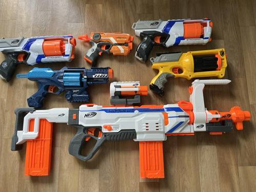 Vends lot de jouets Nerf en bon état