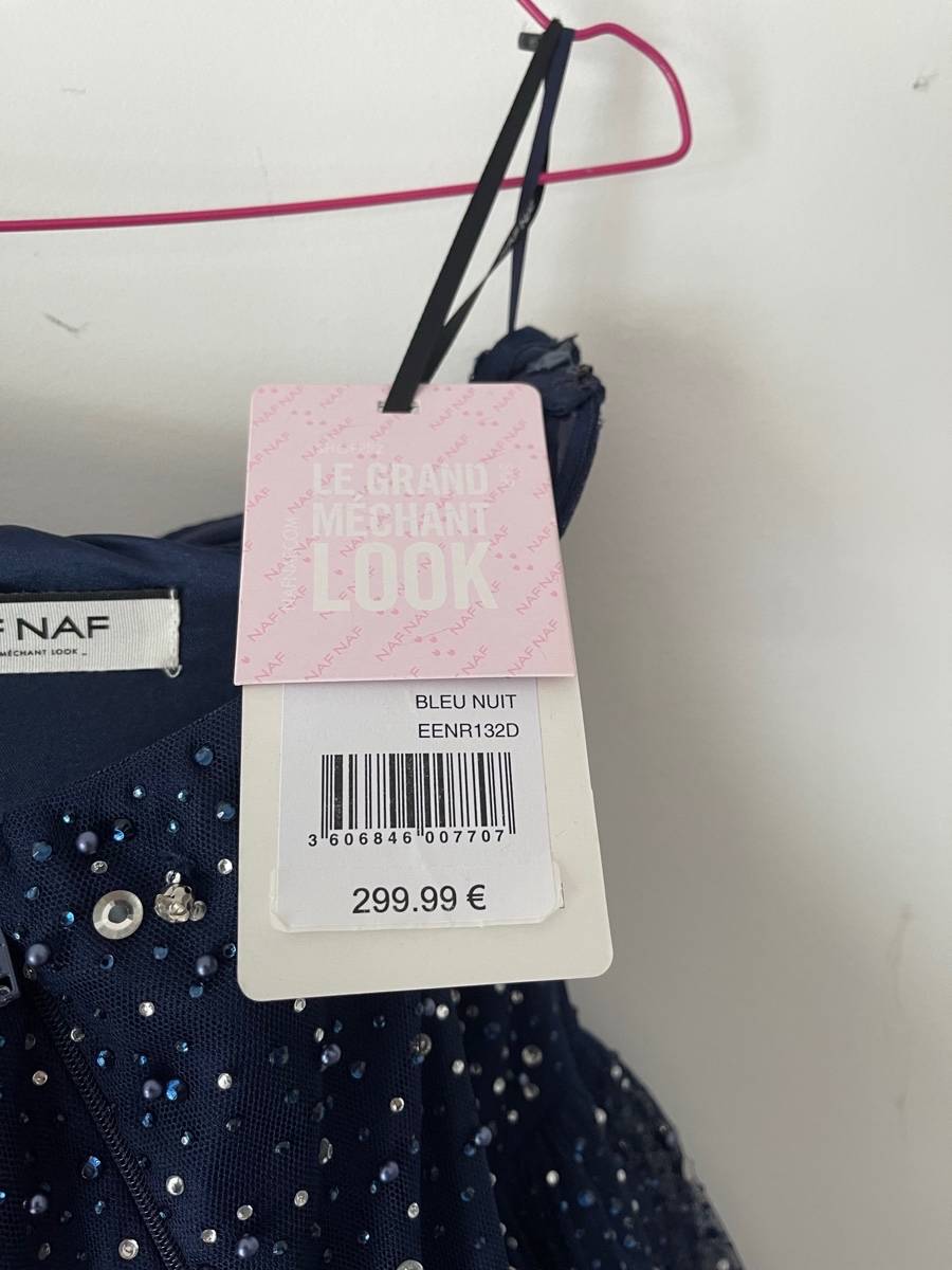 Vends robe de bal neuves en taille 40 et taille 42 avec étiquettes sur