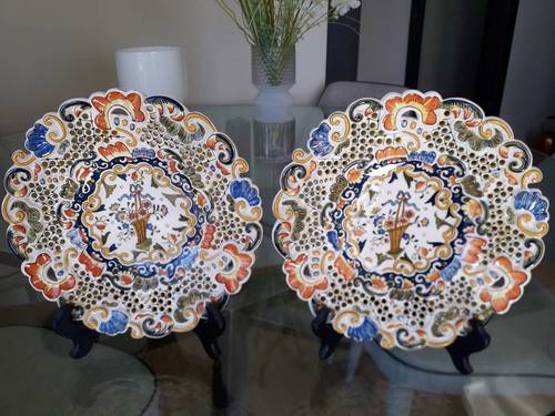 Vends paire d’assiettes faïence de Dresde