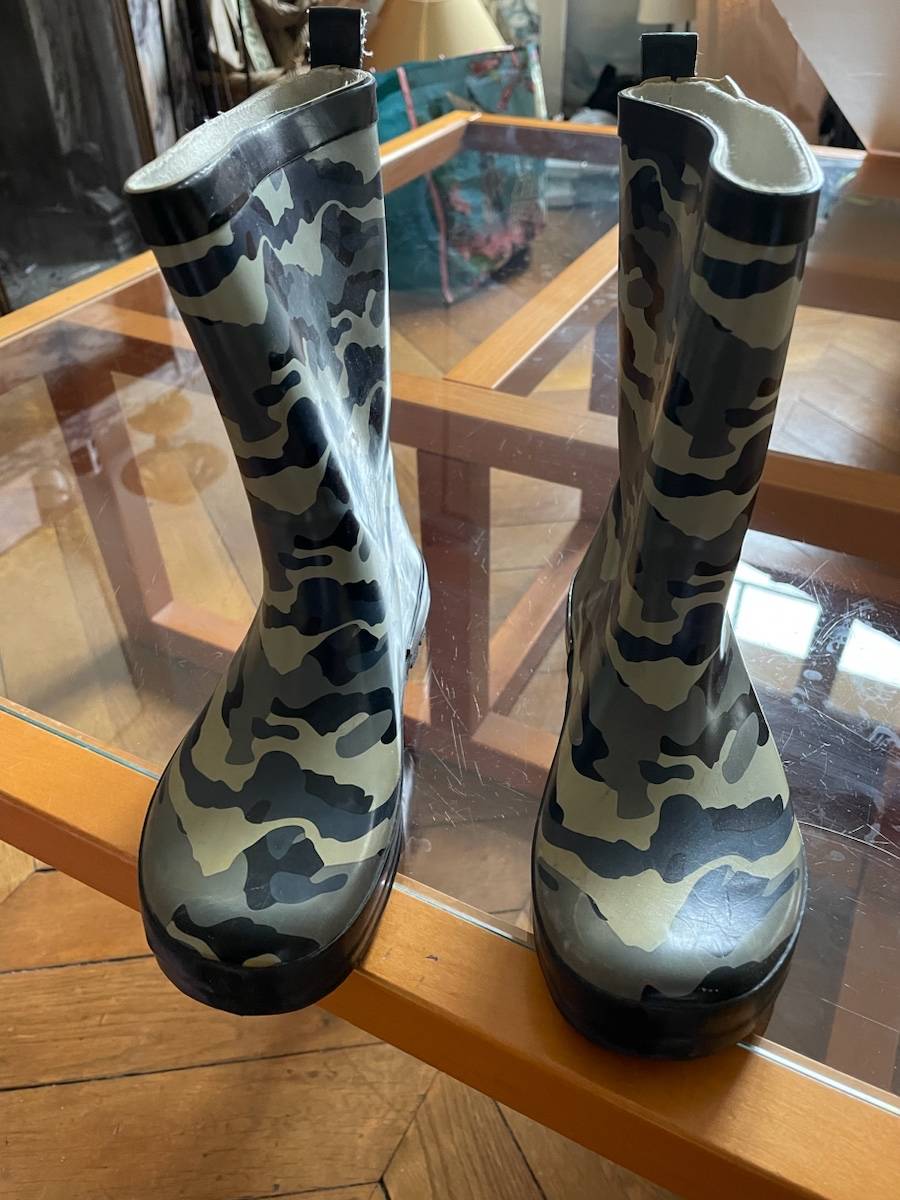 Vends une paire de bottes en caoutchouc T32 bon état