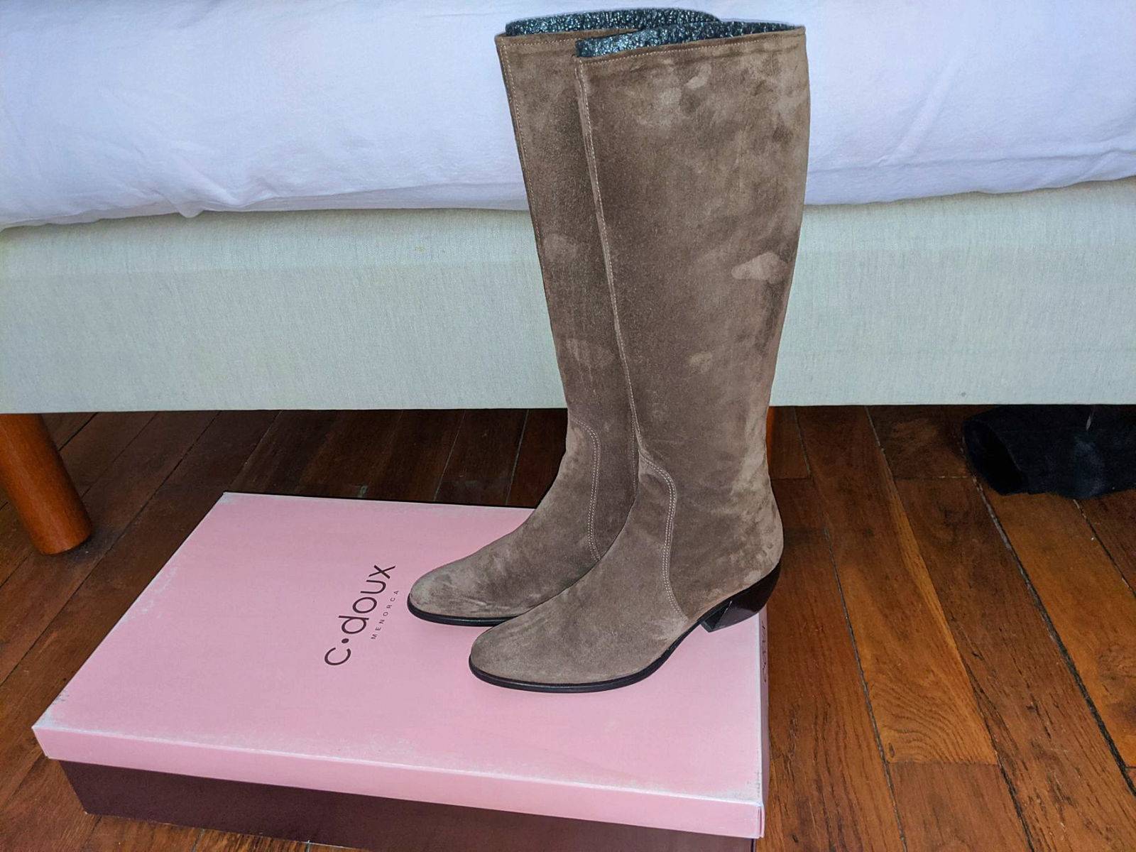 bottes nubuck marron