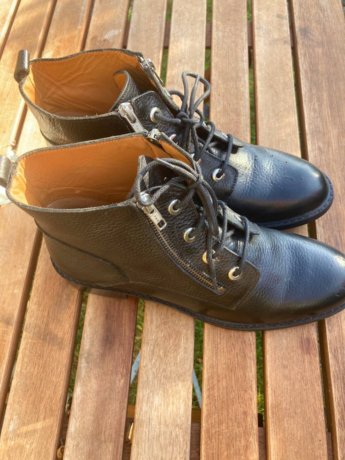 Vends paire de bottines T 41 femme Mellow-Yellow