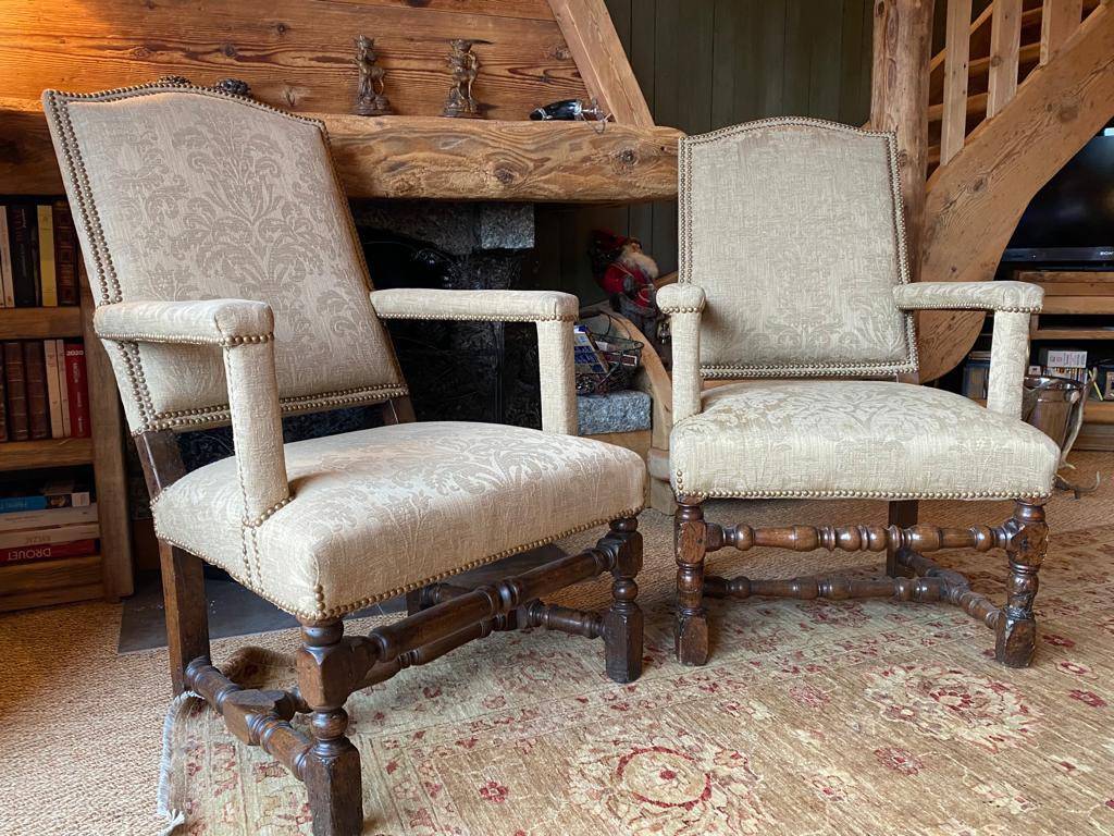 Vends fauteuils Louis XIII