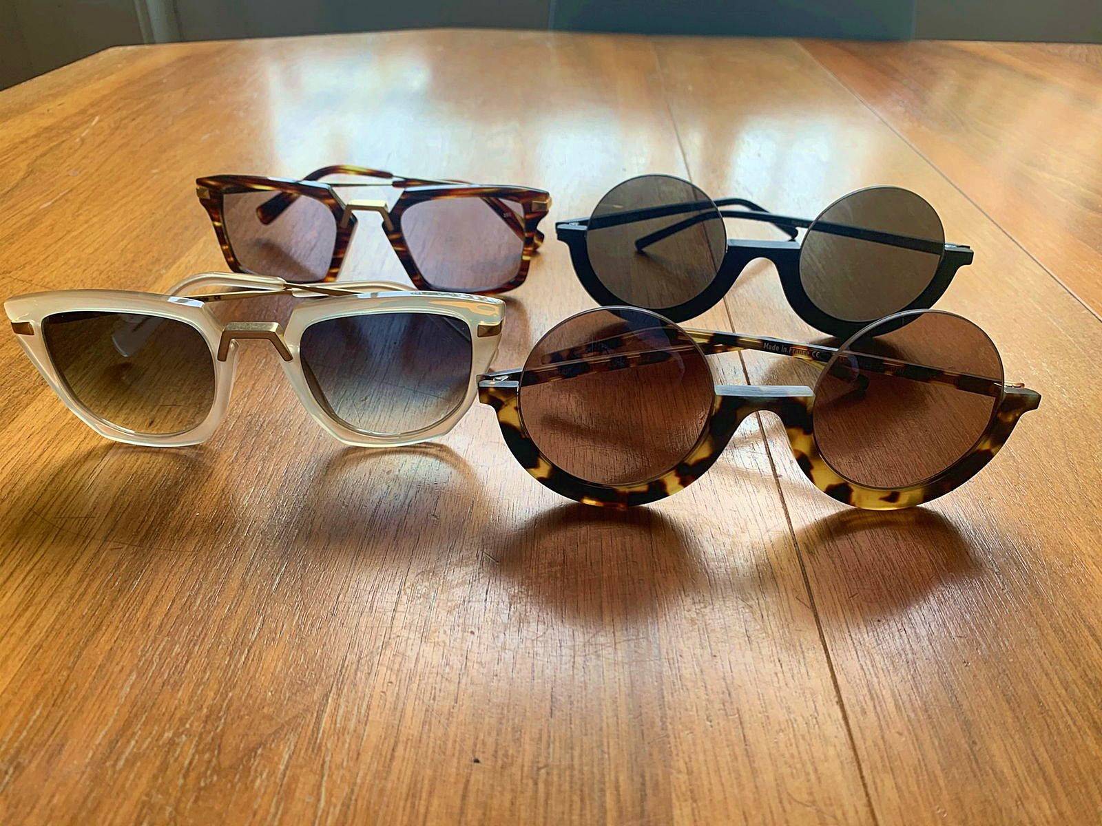 Je vends quatre paires de lunettes Revel (deux Rabih Kayrouz)
