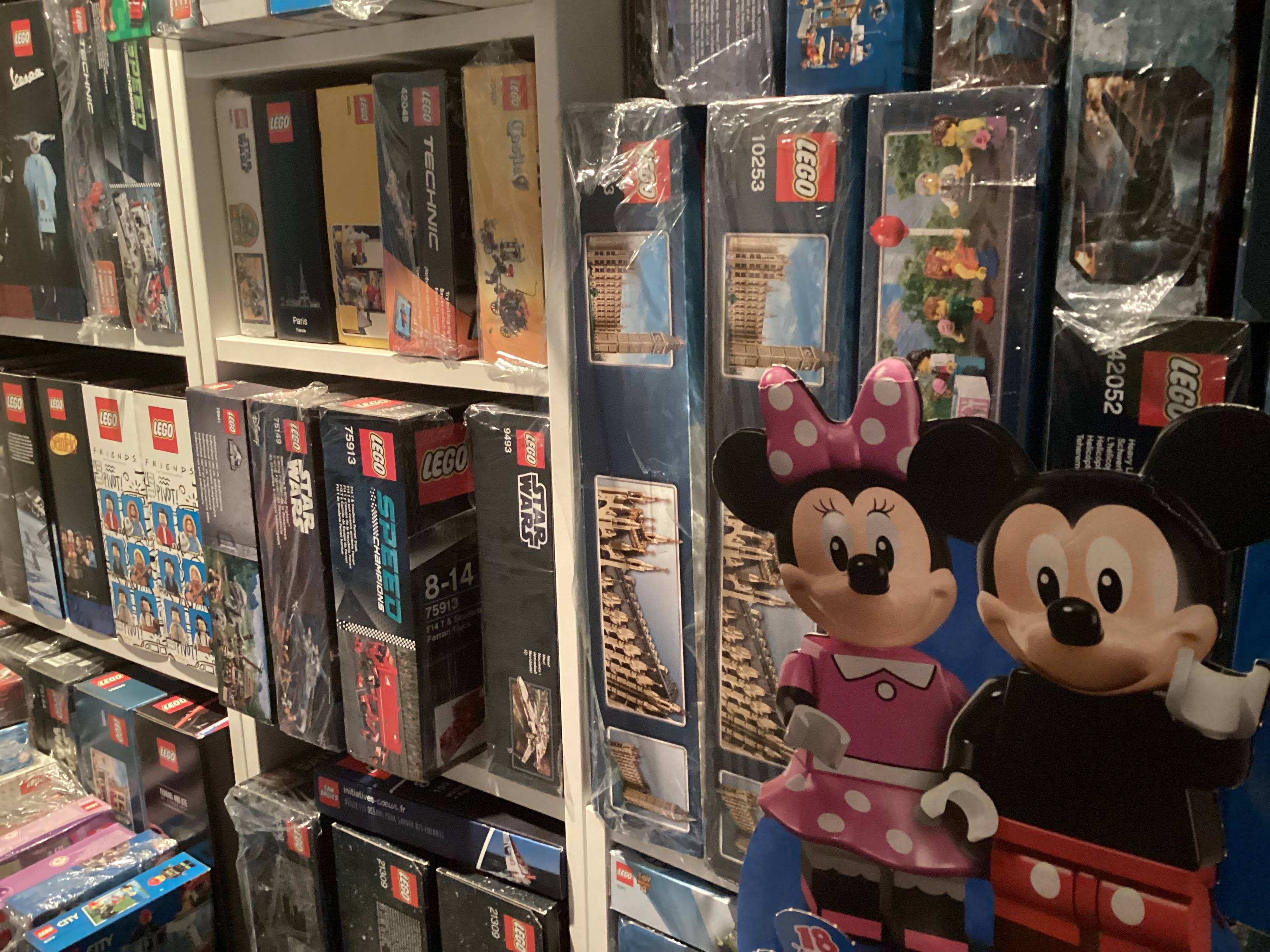 Vends une partie de ma collection neuve LEGO