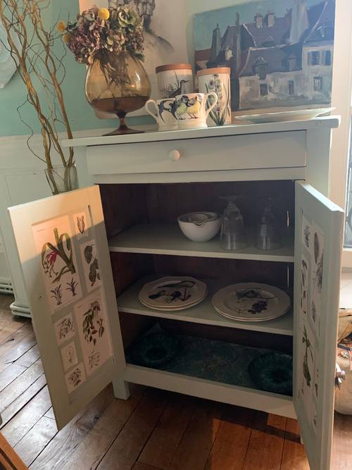 Vends petit buffet ancien repeint en Farrow and Ball