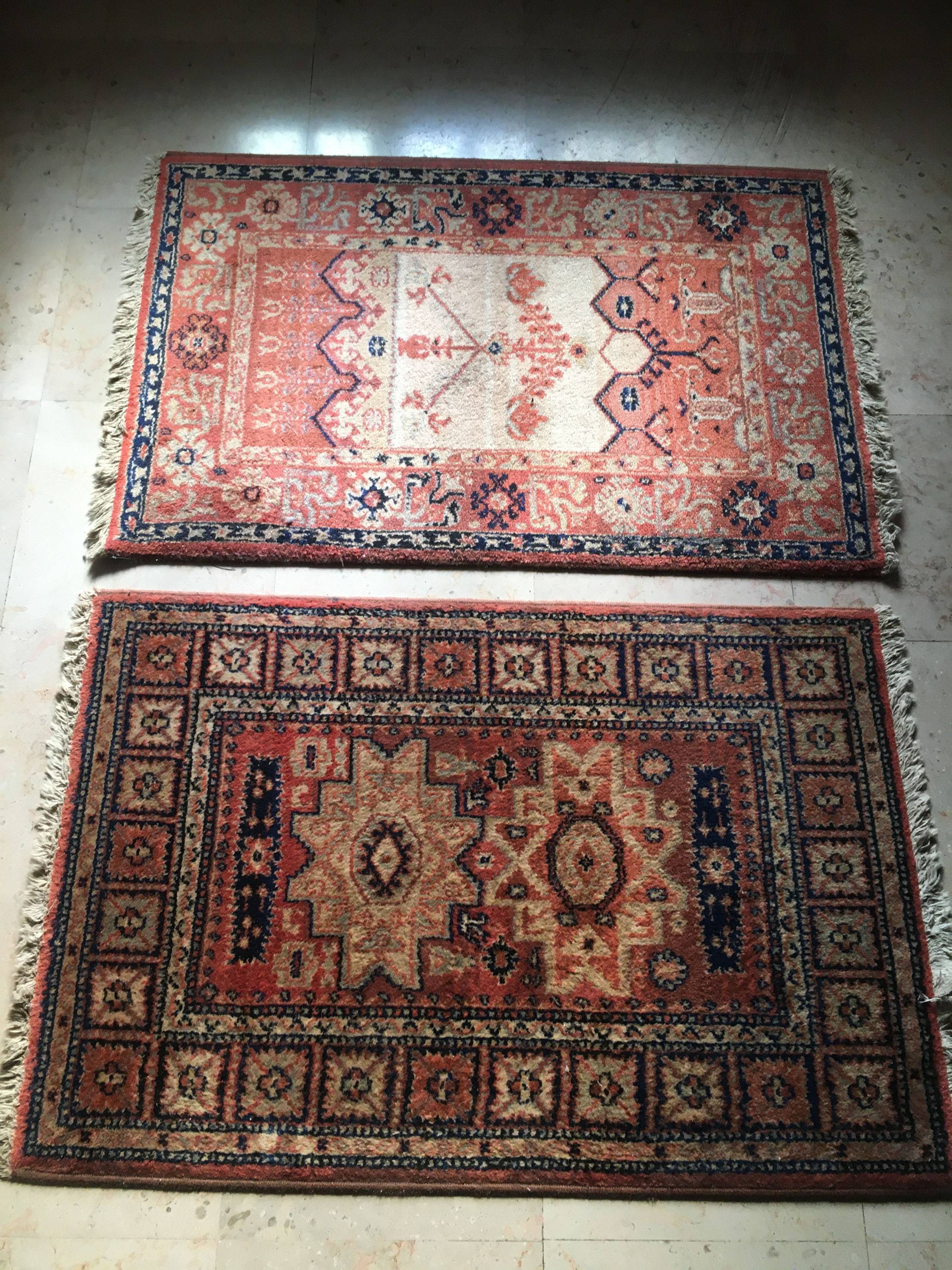 Vends 2 petits tapis
