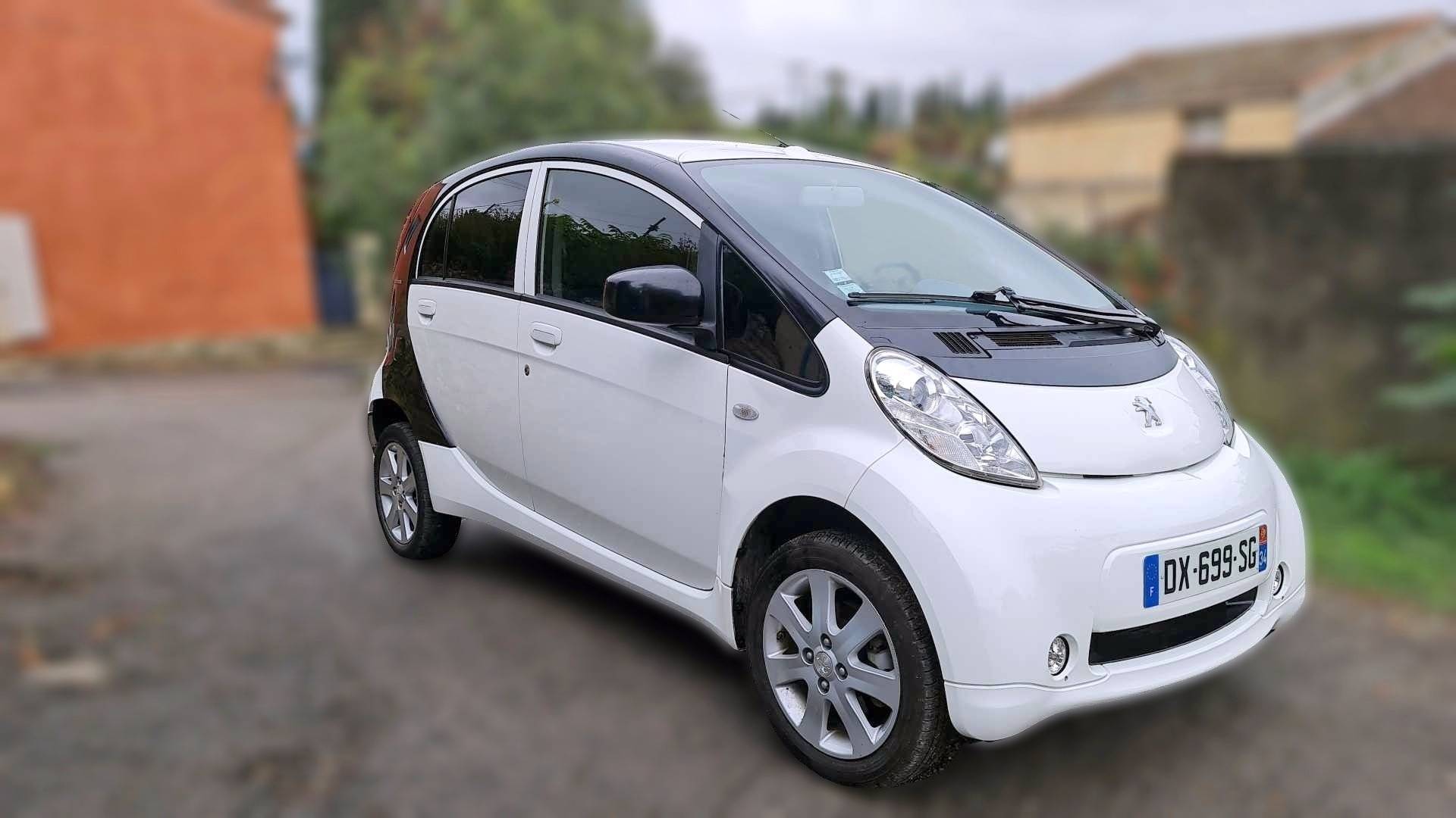 Vends Peugeot ION électrique fin 2015 - 69500km