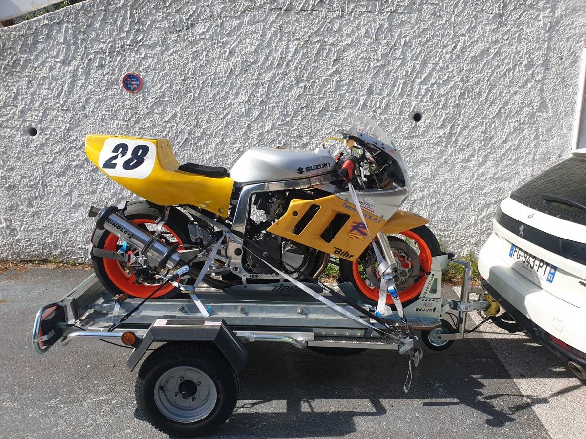Vends moto de piste Suzuki GSXR