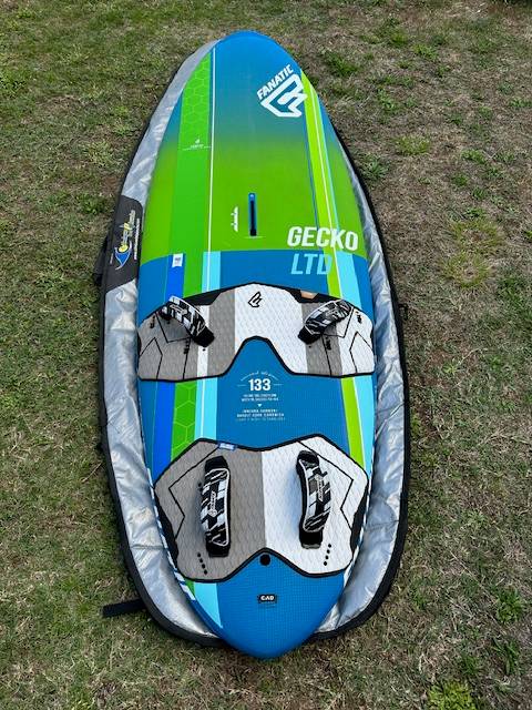 Vends Planche Fanatic Gecko 133 LTD & gréement Severne NCX 7,5 complet