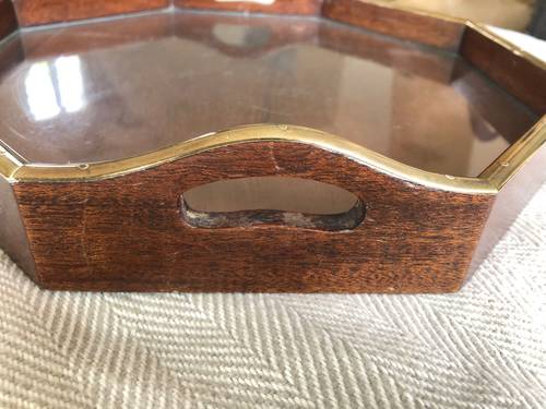 Vends plateau octogonal en bois avec entourage laiton