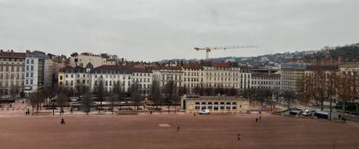Vends plateau 6 place Bellecour - 182m², Écully (69)