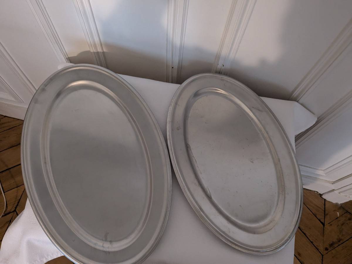 Vends 2 plats de service Letang & Rémy et 2 raviers en inox satiné décor perles