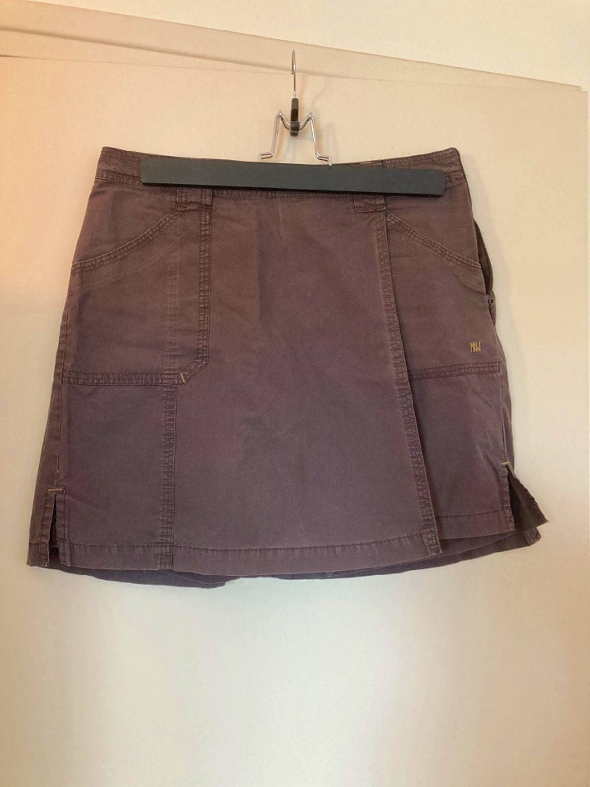Vends jupe portefeuille Dorotennis - Taille M