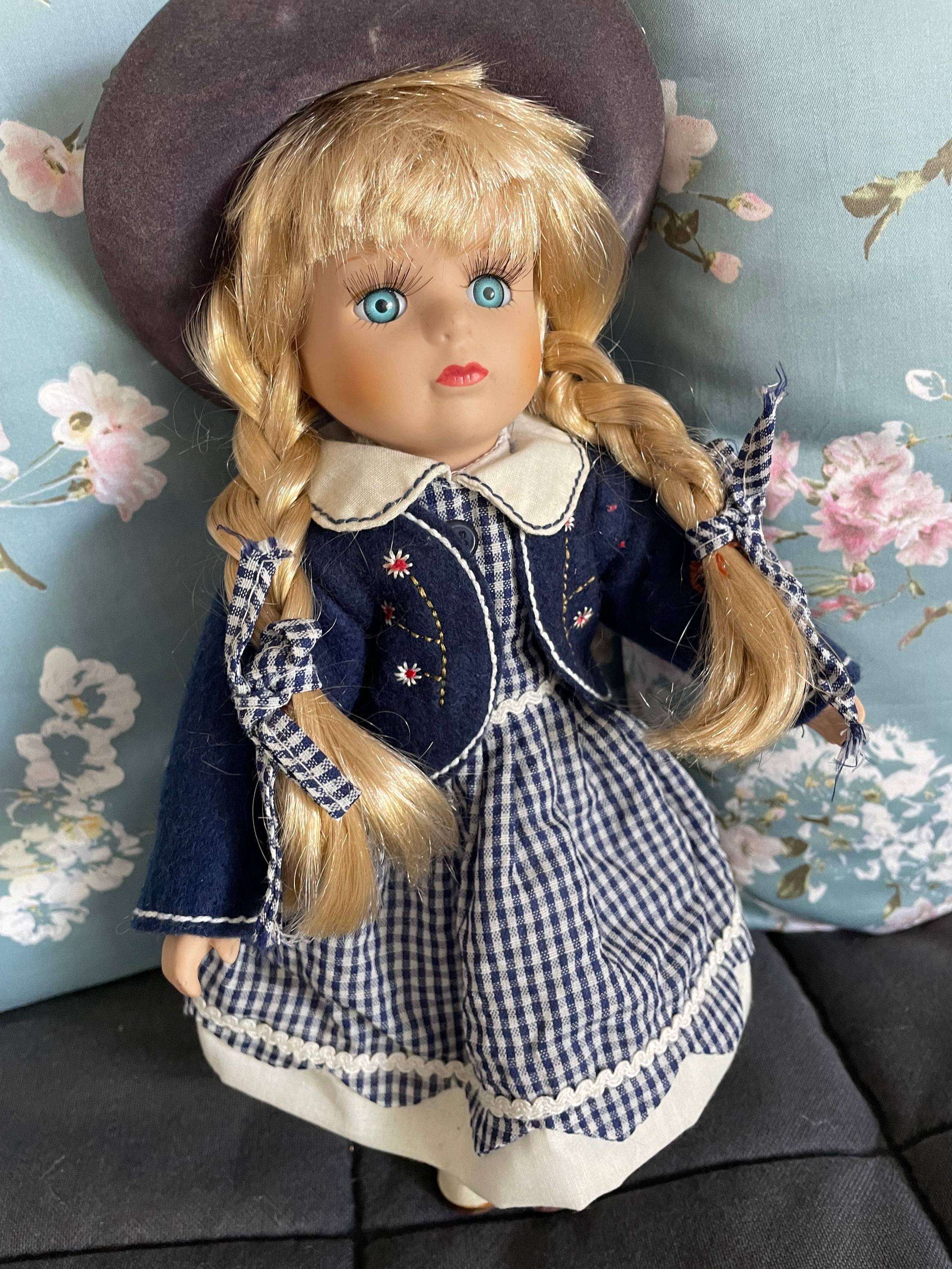 Vends lot 2 poupées de collection