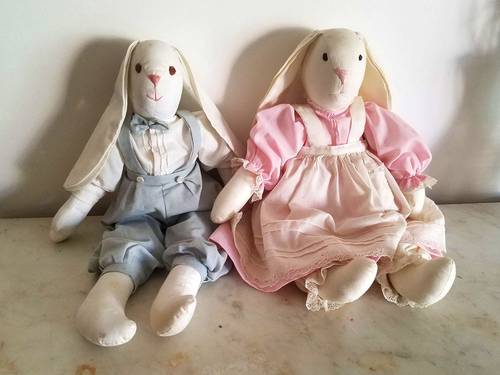 Vends 2 Poupées (l’une féminine, l’autre masculine) 50 cm
