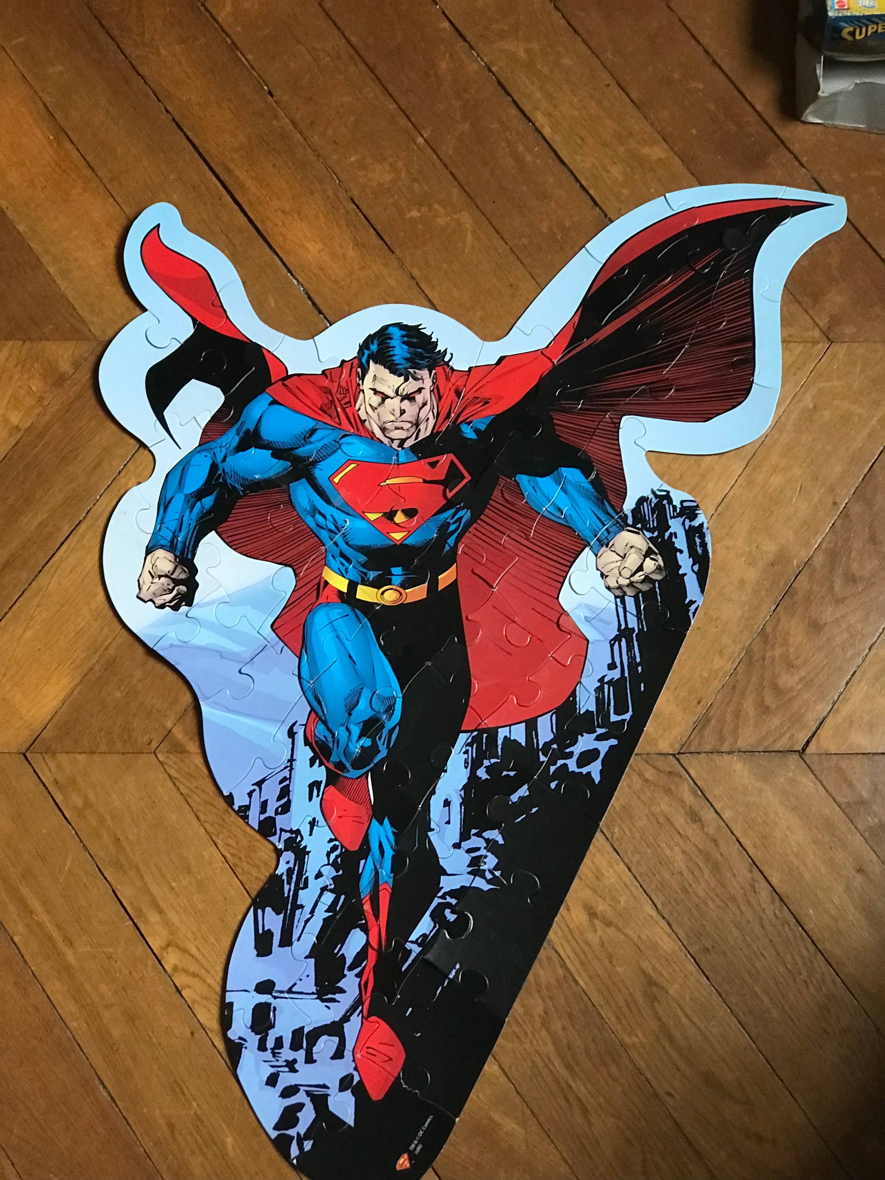Vends Puzzle Superman 46 pièces(XL)