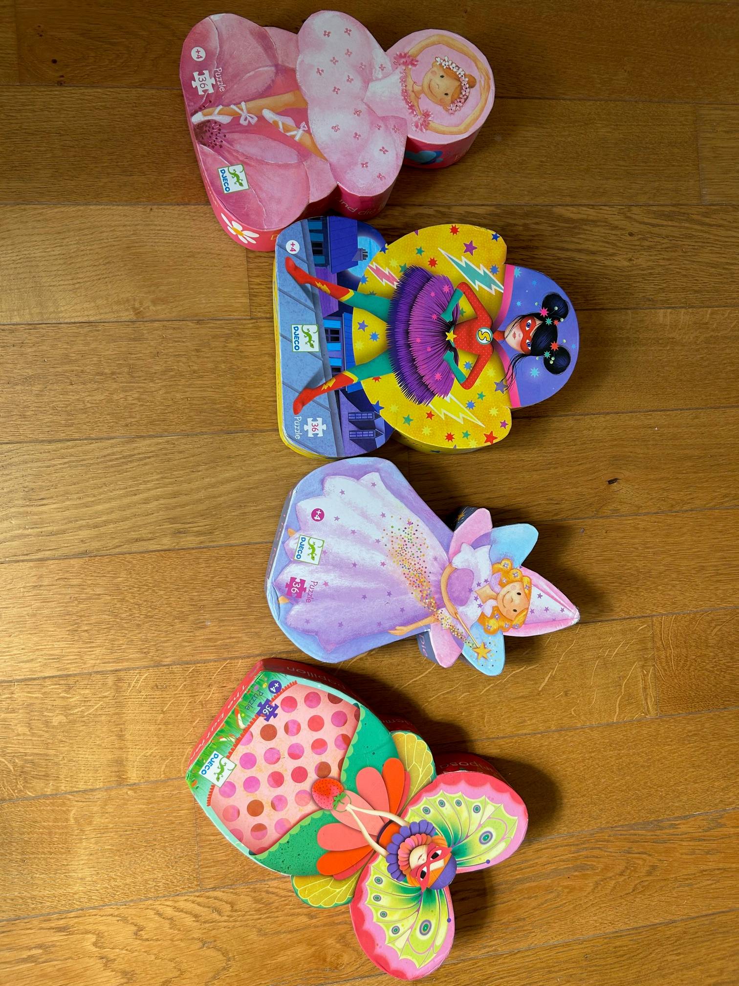 Vends 4 puzzles DJECO 36 pièces - 4ans plus