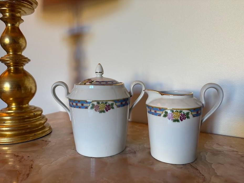 Vends pour réassort’sucrier et pot à lait en porcelaine de Limoges