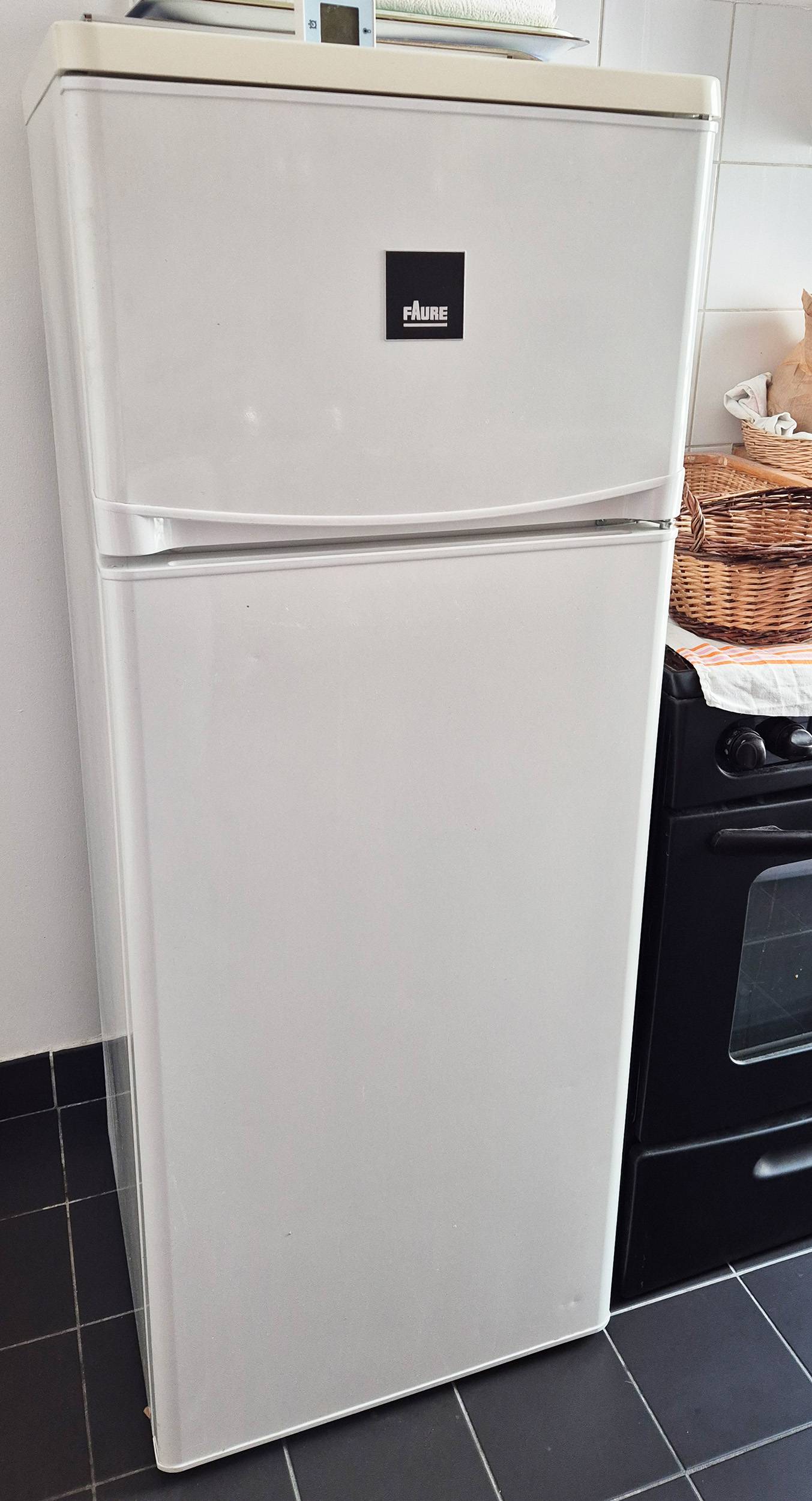 Vends réfrigérateur