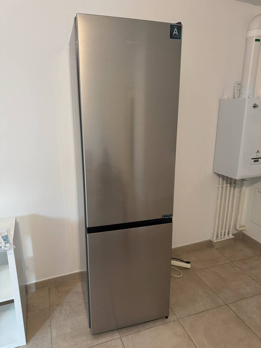 Vends réfrigérateur 2 mois d’utilisation cause déménagement