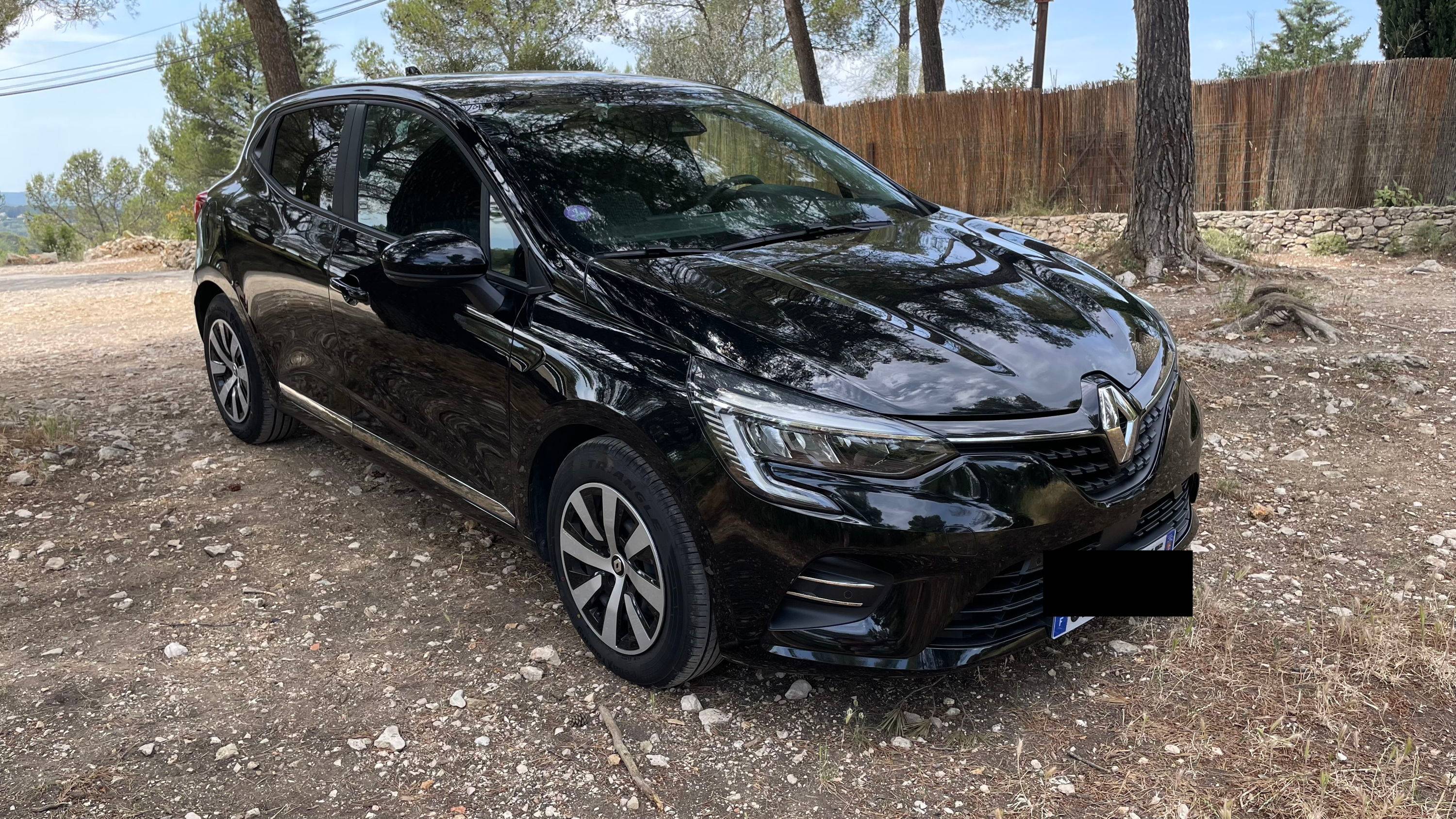 Vends Renault Clio V Tce 90 Evolution, 2023, 23000km