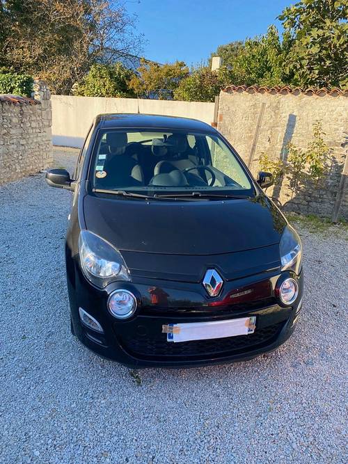 Vends Renault Twingo 2 dynamique noire immat 12/2011 39300Km