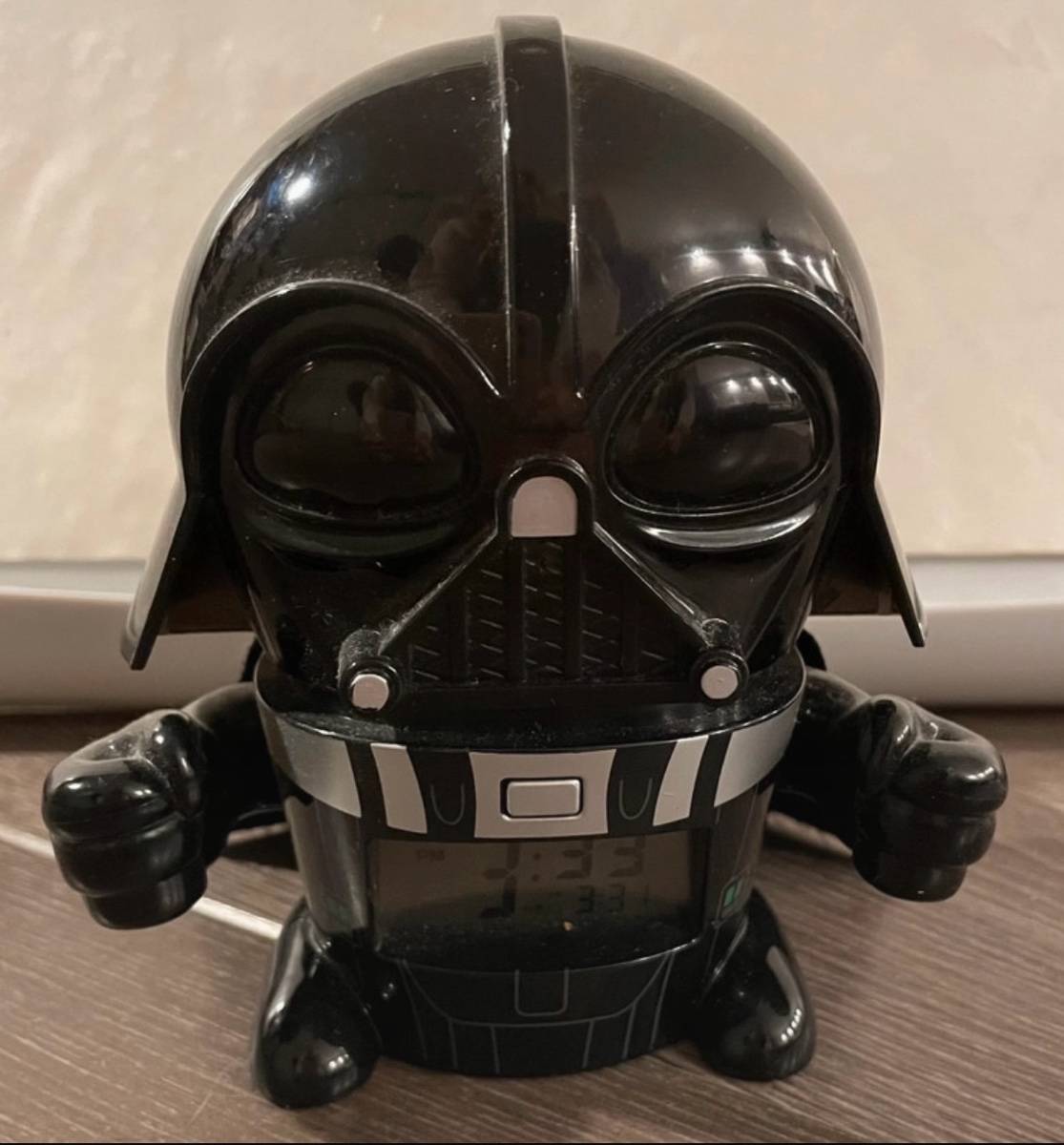 Vends réveil Dark Vador 19cm