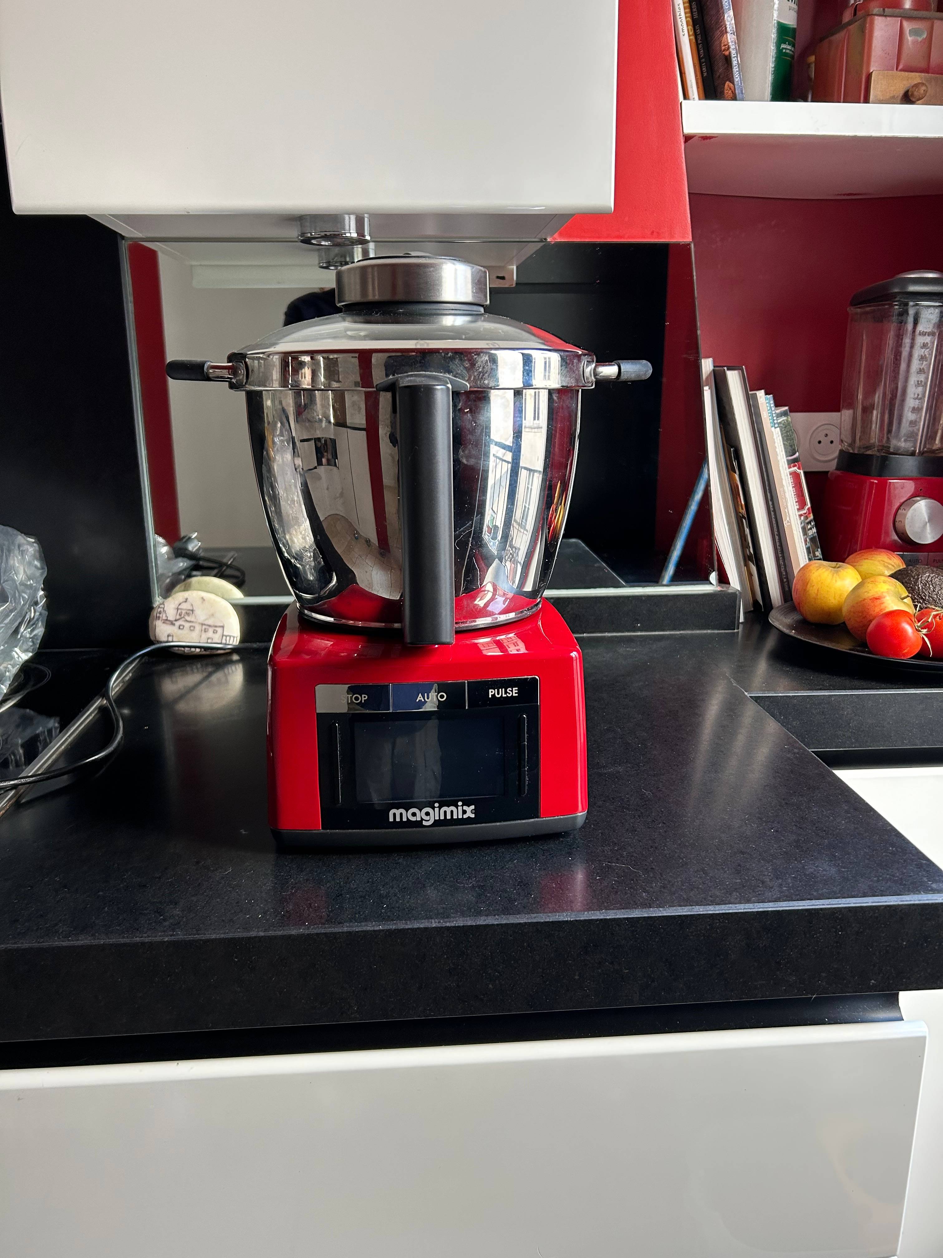 Vends robot Cook Expert Magimix multi fonctions quasi jamais servi