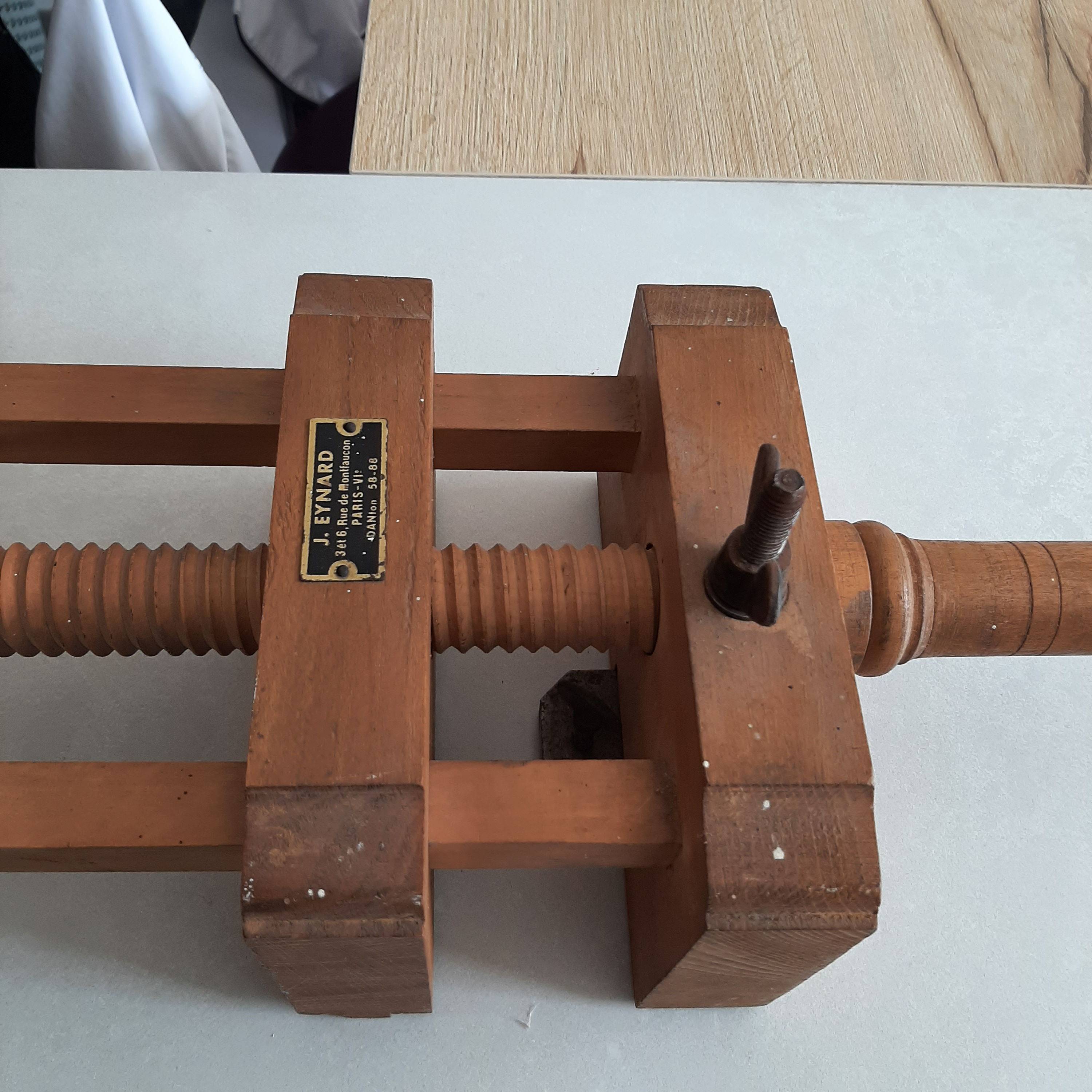 Vends fût à rogner de relieur