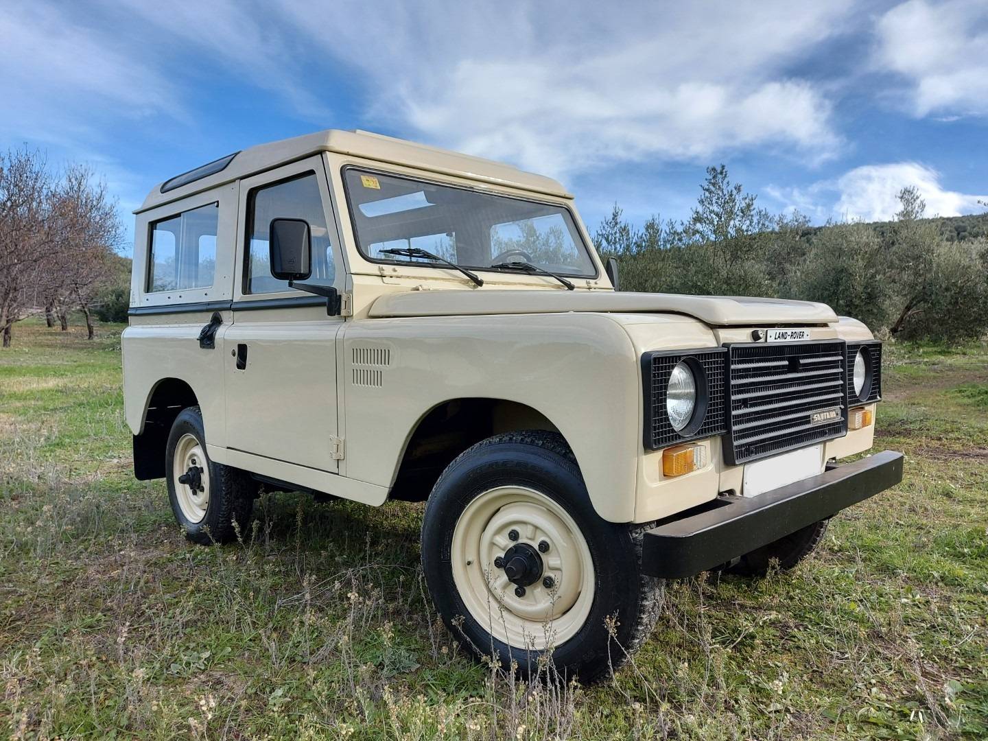 Vends Land Rover châssis court 2500cc de 1987