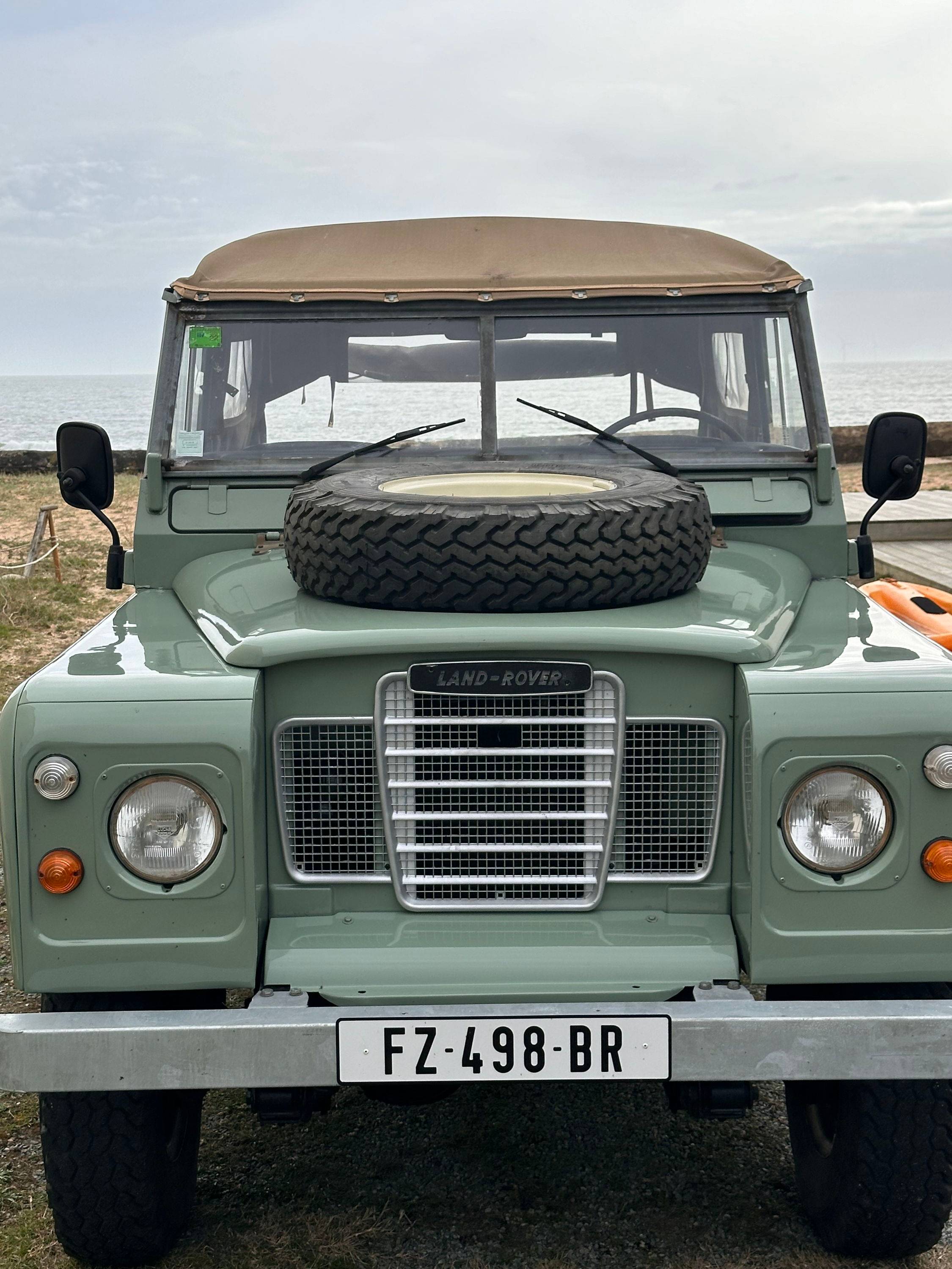 Vends Land Rover Defender Serie 2 1975