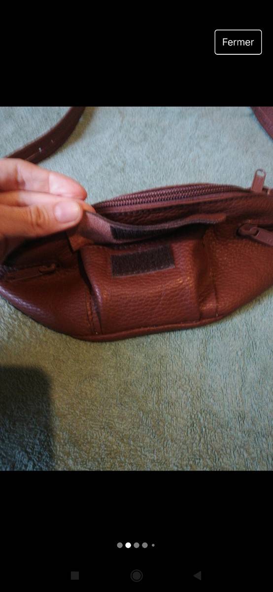 Vends sacoche antivol neuve en cuir véritable sans défauts