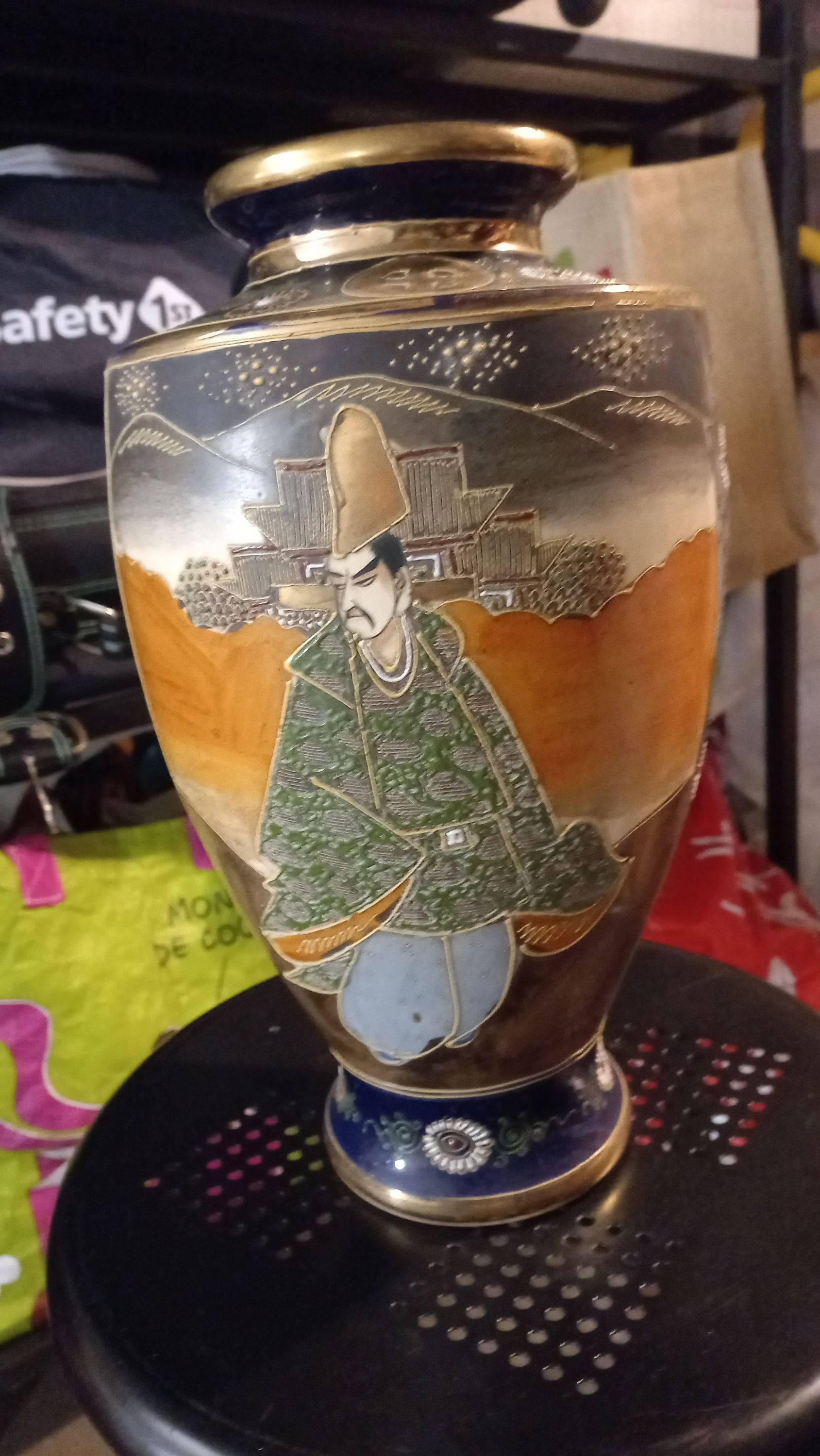 Vends tres beau vase de Satsuma (Japon)