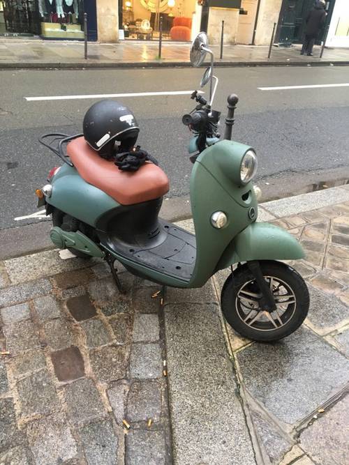 Vends scooter électrique vintage, 2019, 400km