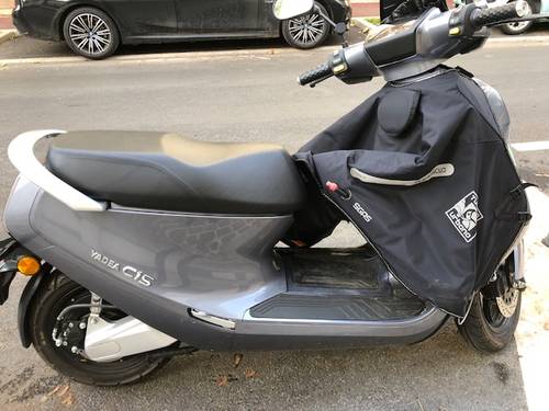 Vends scooter électrique Yadea C1S (équivalent 50cc)