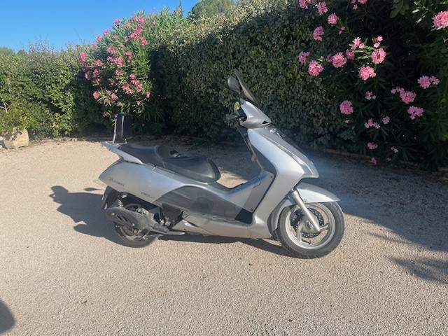 Vends Scooter Honda 125 Phanteon, 2006, 19300km