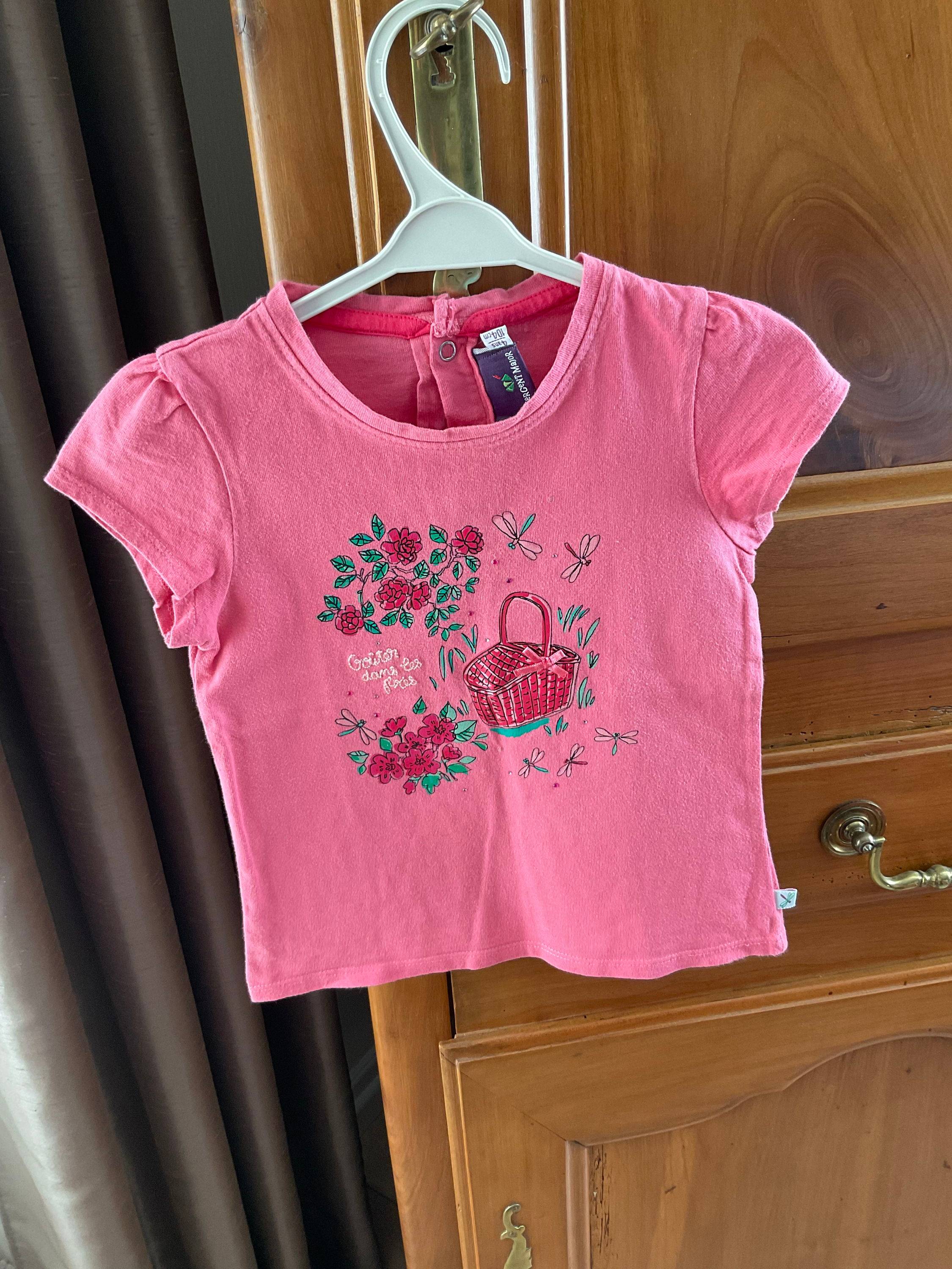 Vends tee-shirts fille - Taille 4 ans