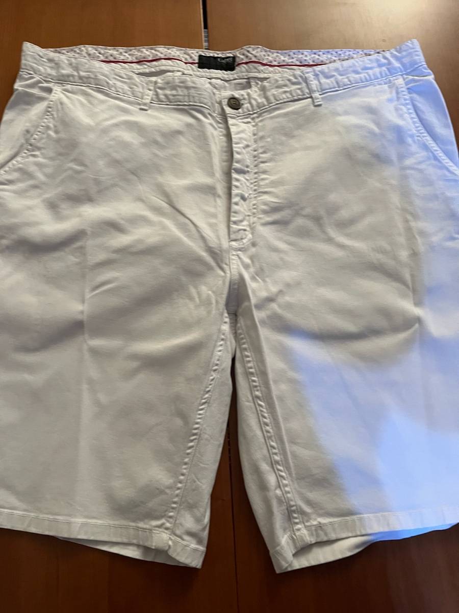 Vends short Homme Capel Taille 58