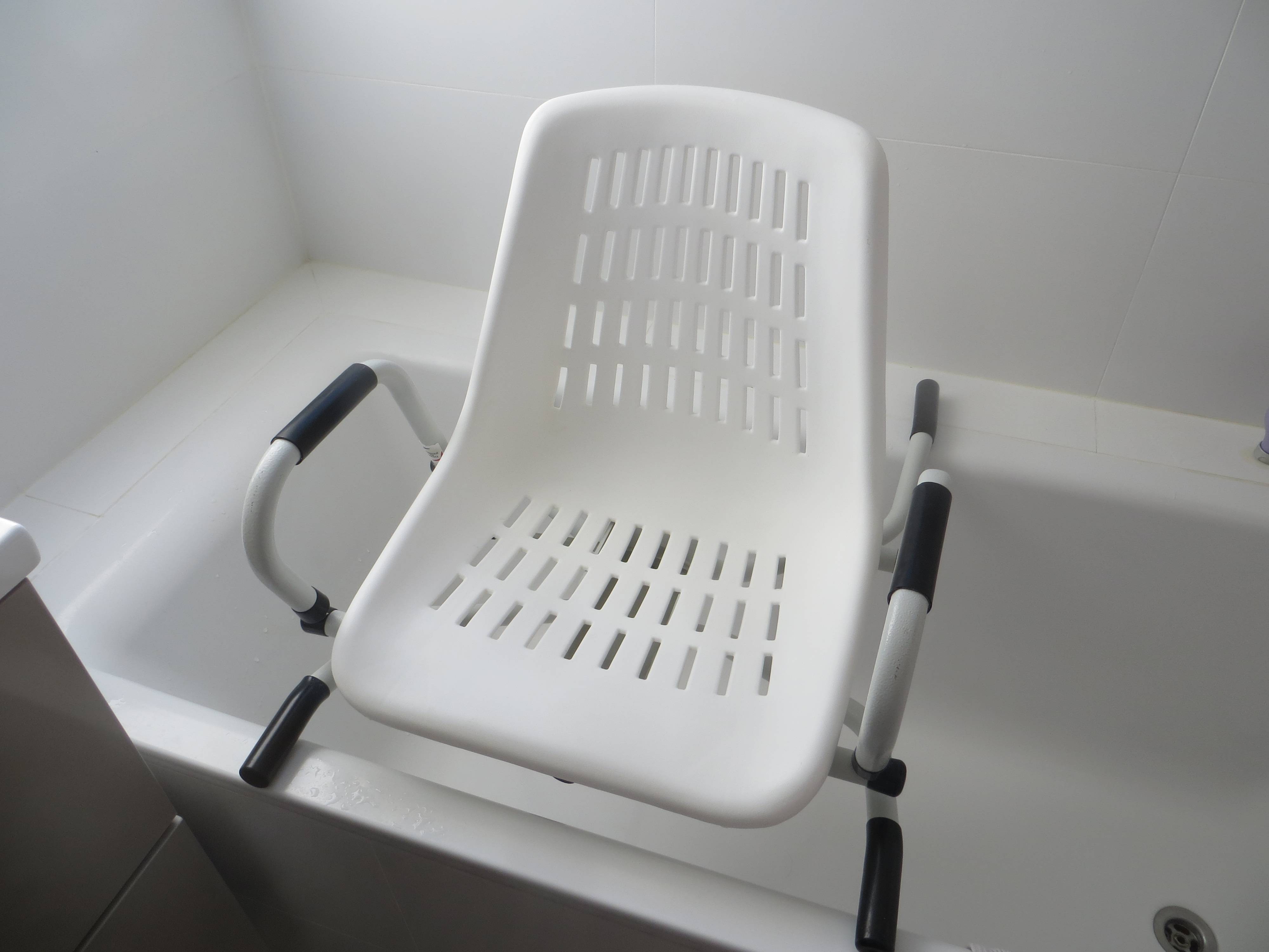 Vends siège de bain pivotant Ergobain classic