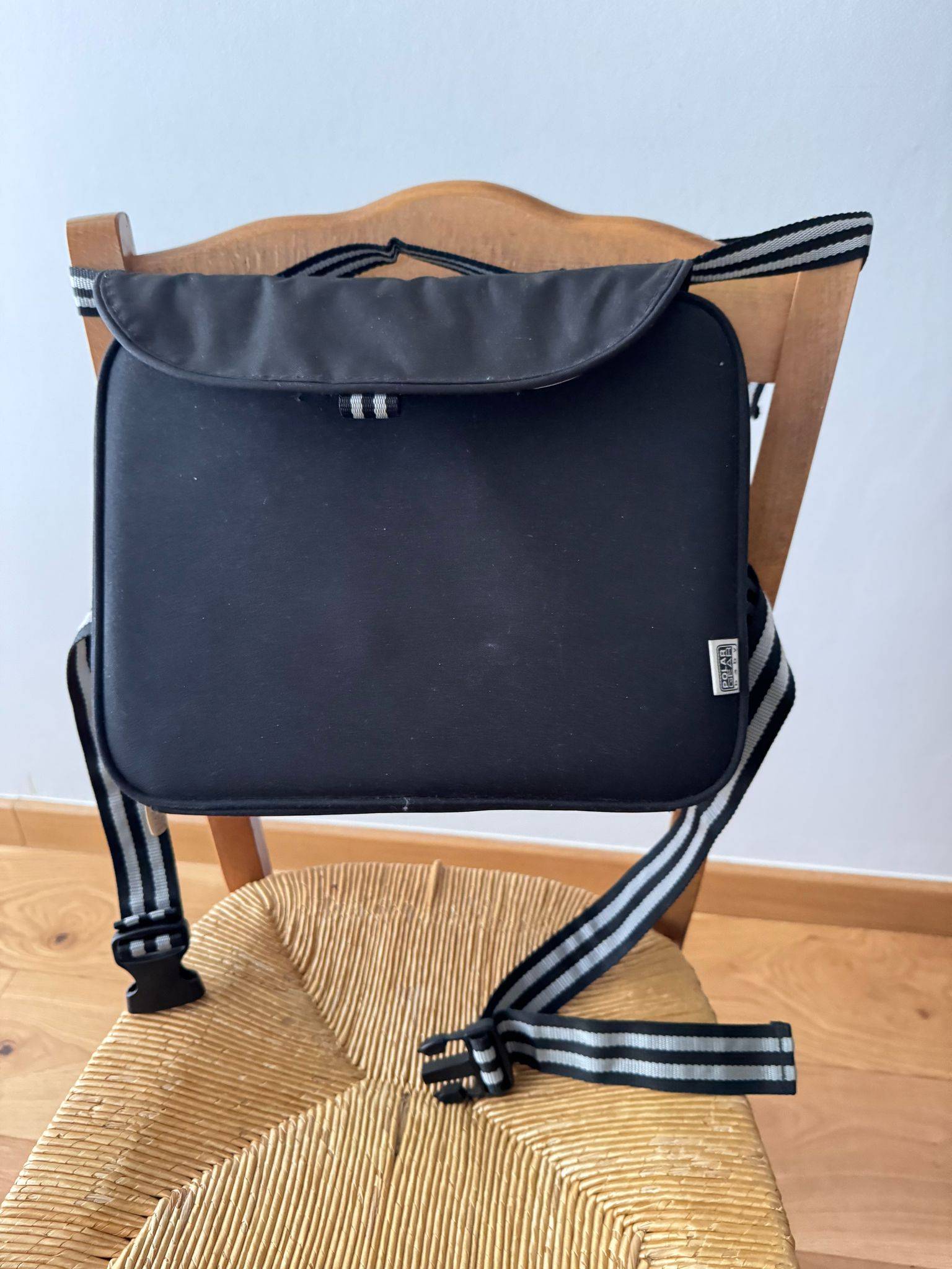 Vends 2 sièges bébé de table