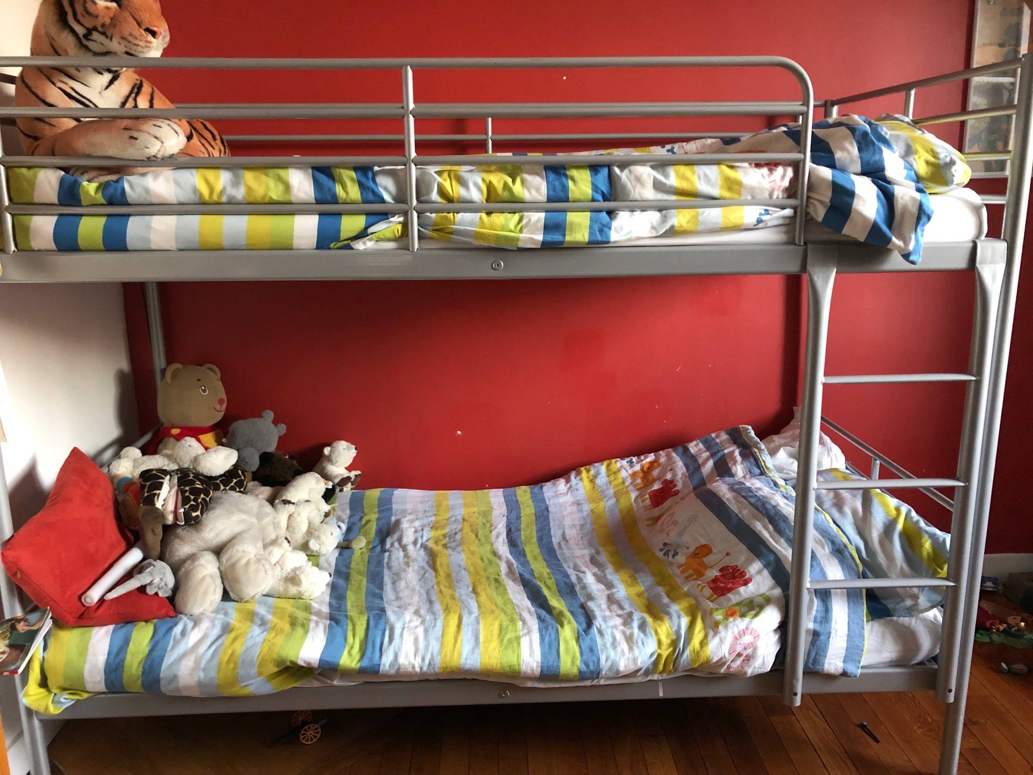Vends lits superposés