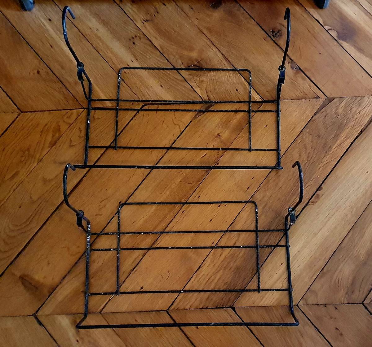 Vends 2 Supports Balcon pour Jardinières, Acier Plastifié, Noir, 40 x 18 x 23 cm, très bon état