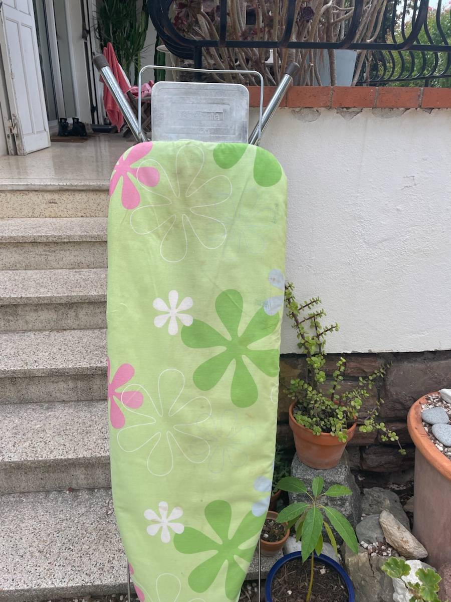 Vends table à repasser XL Brabantia