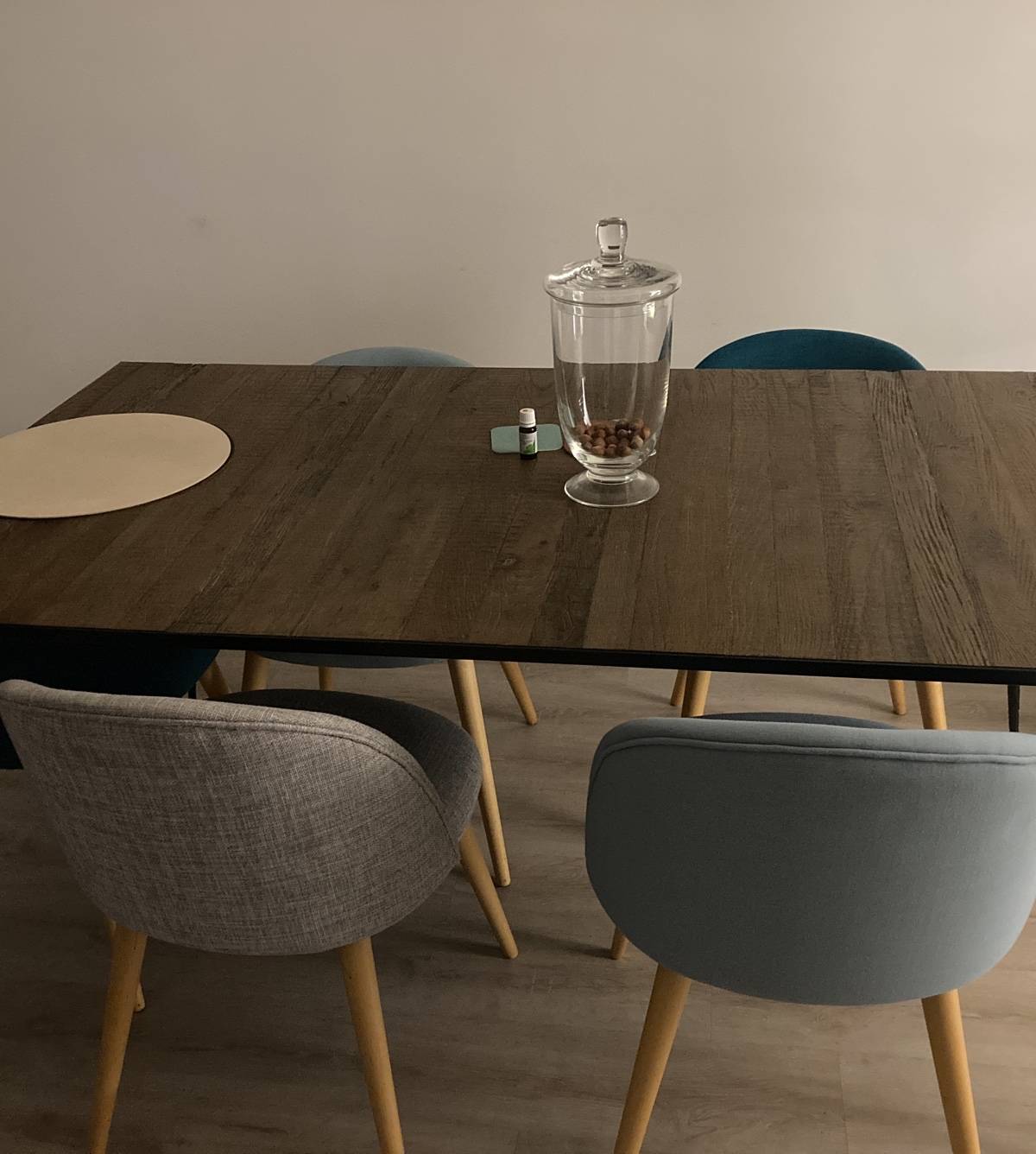 Table à manger en formica gris Karla N°1010 - Bon état | Leroy Merlin